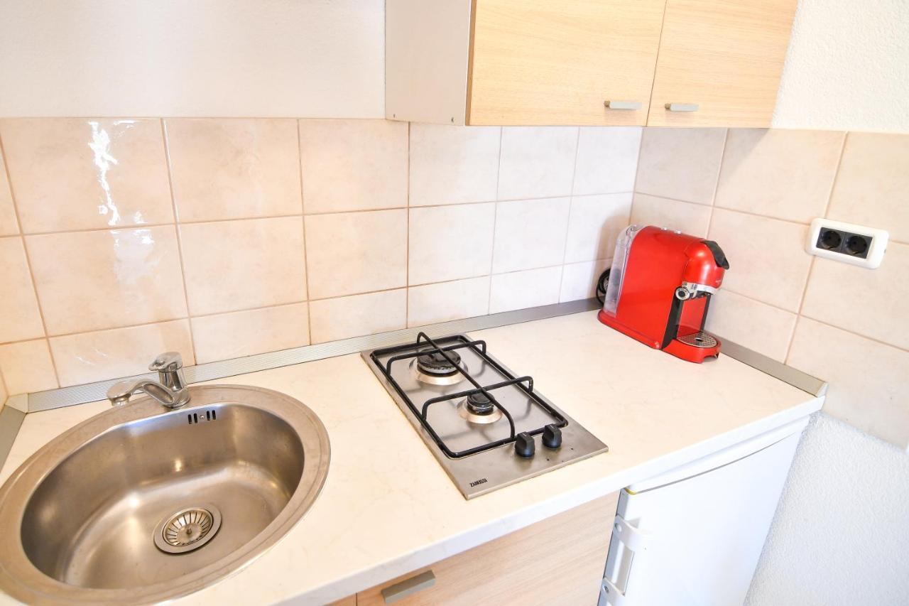 Studio Apartment Fažana Exterior foto